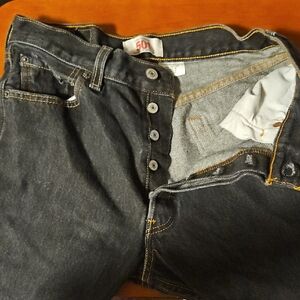 Men’s Levi’s 501 Original Button Fly Jeans Black  31x32 %100 Cotton